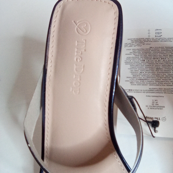 Avery Women's Two Strap High Heel Sandals, Sz.5, Metallic Blue - Picture 3 of 11